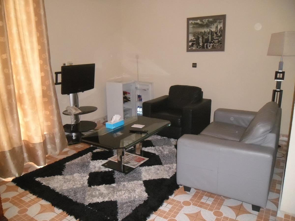 Hotel Vivi Palace Matadi Экстерьер фото