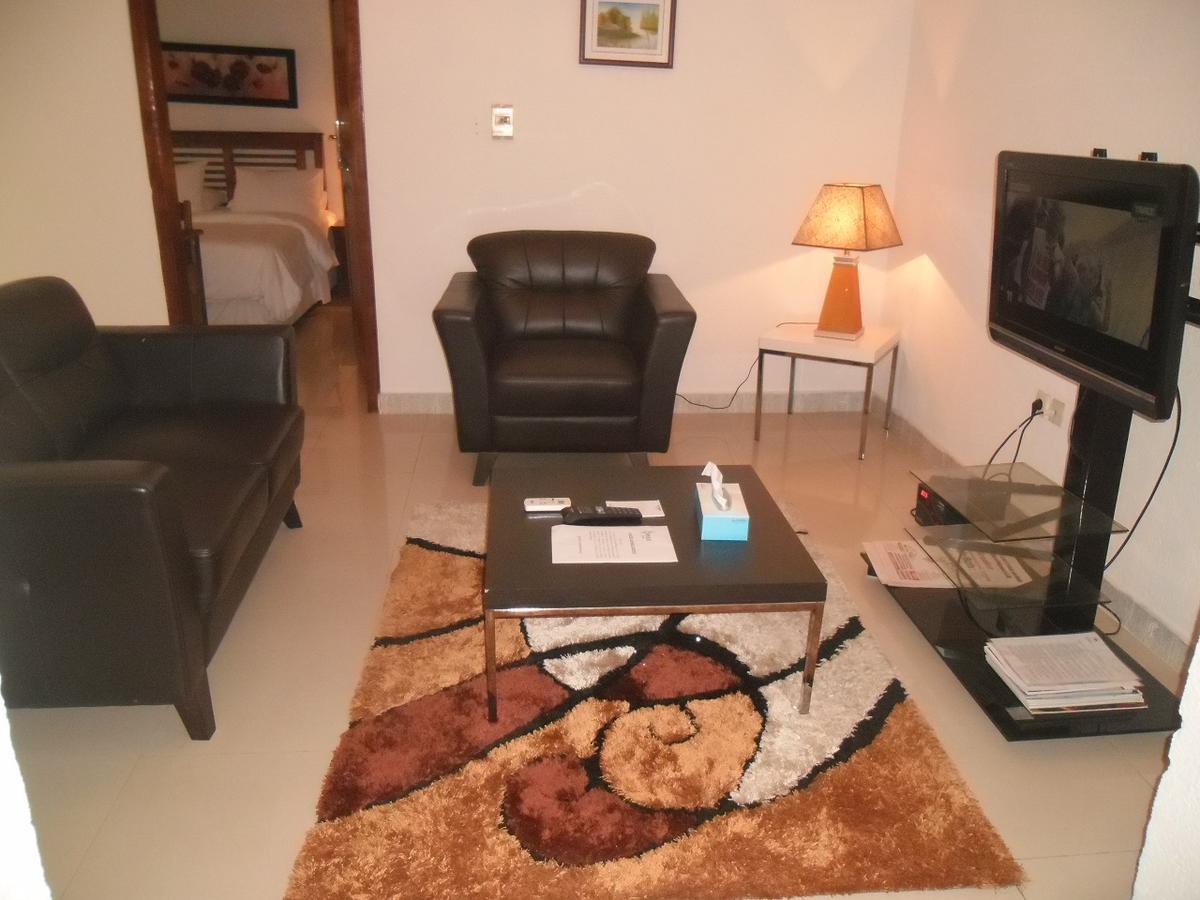 Hotel Vivi Palace Matadi Экстерьер фото