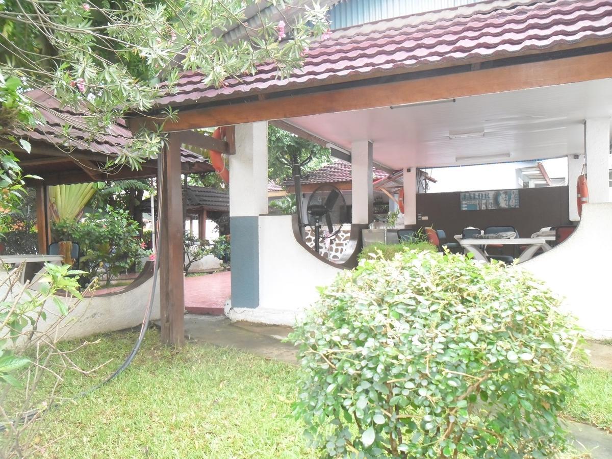 Hotel Vivi Palace Matadi Экстерьер фото