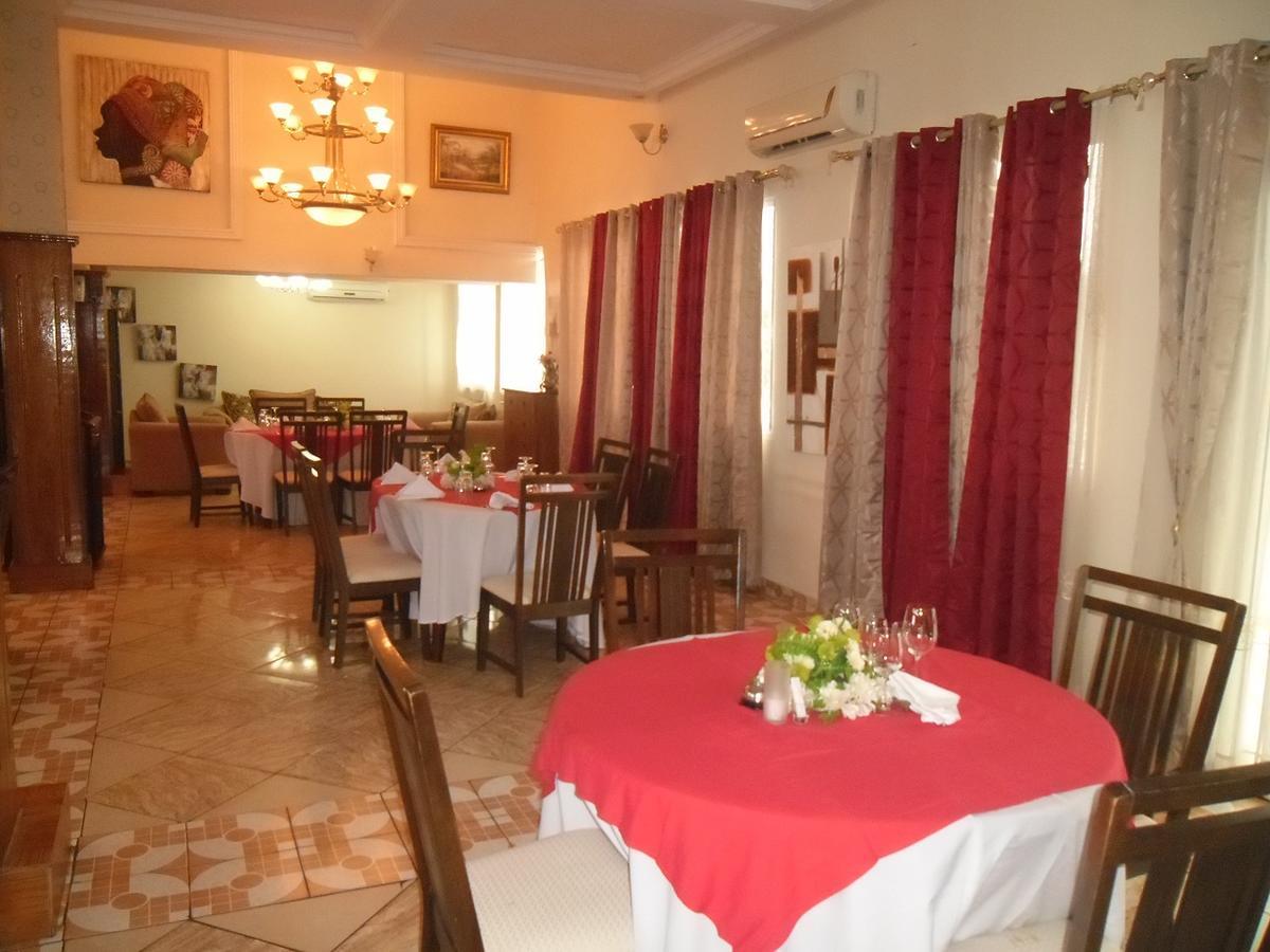 Hotel Vivi Palace Matadi Экстерьер фото