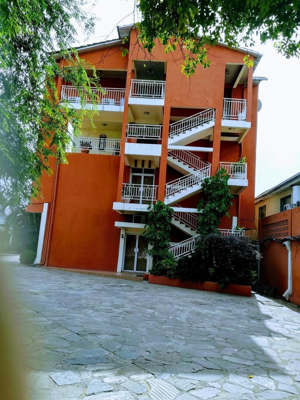 Hotel Vivi Palace Matadi Экстерьер фото