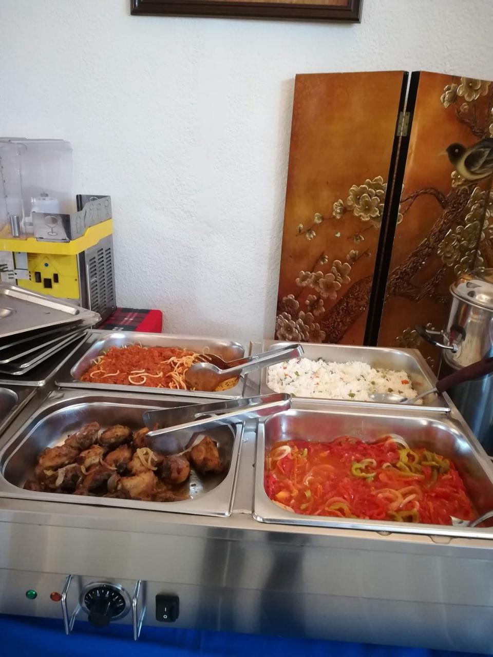Hotel Vivi Palace Matadi Экстерьер фото