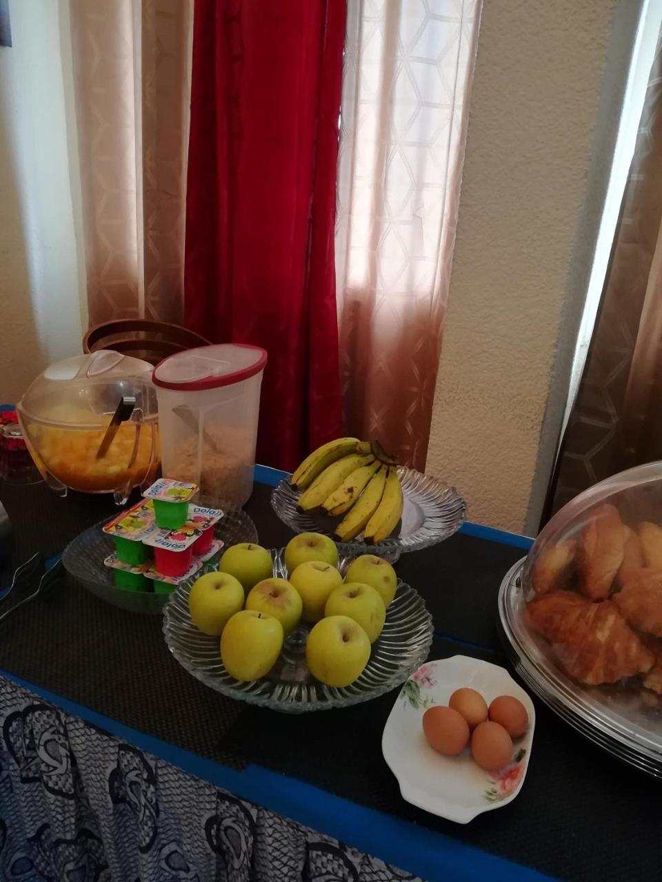 Hotel Vivi Palace Matadi Экстерьер фото